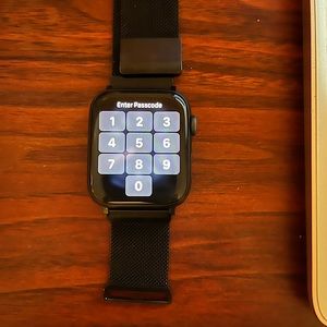 Apple Watch SE 44m GPS+Cellular A2354 unlocked